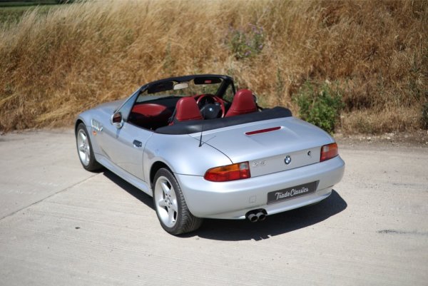 1999-BMW-Z3-2.8-Silver-Exterior-44.jpg